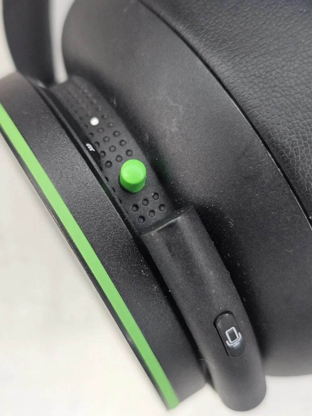 !Unregistered! Official Microsoft Xbox Wireless Headset Headphones Black Green